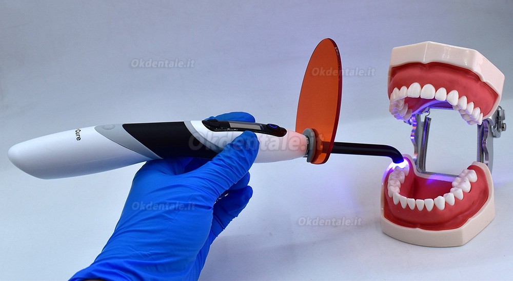 Lampada polimerizzante Woodpecker B-Cure con 2 batterie e caricabatterie
